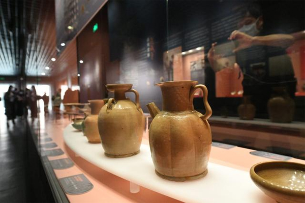 泛海凌波——9世纪以广府为中心的贸易陶瓷专题展